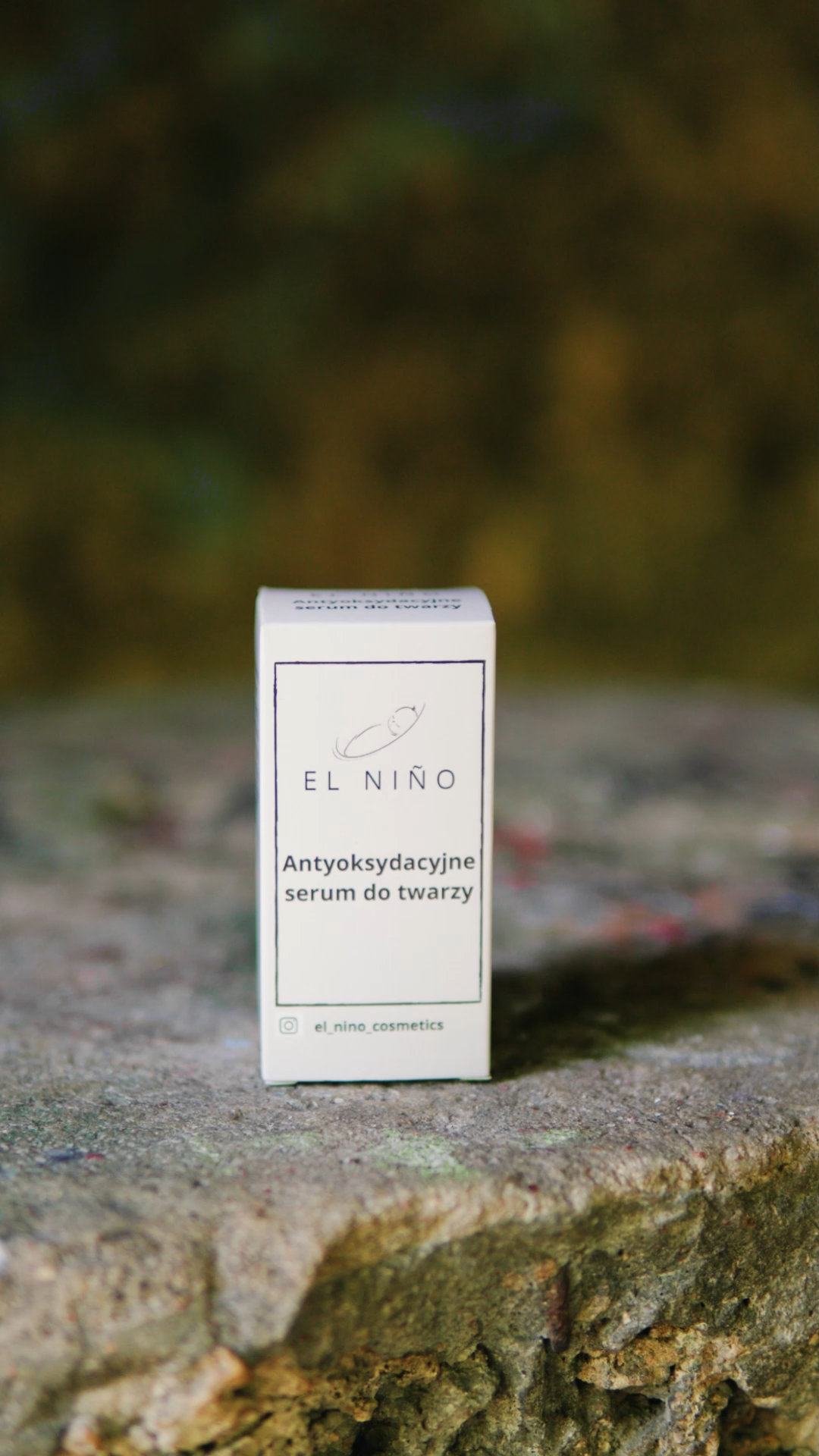 Antyoksydacyjne serum do twarzy - wideo